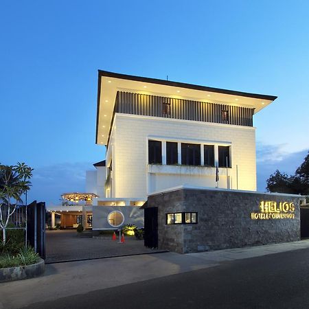 Helios Hotel Bone Watampone Exterior photo